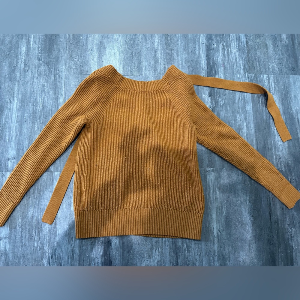 Banana Republic Tie Back Sweater in Warm Mustard